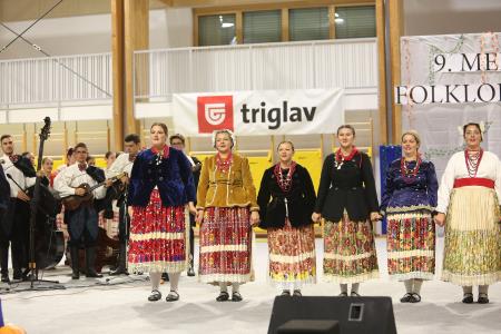 Folklorni festival KD Rak Rakek 46 Foto Ljubo Vukelič